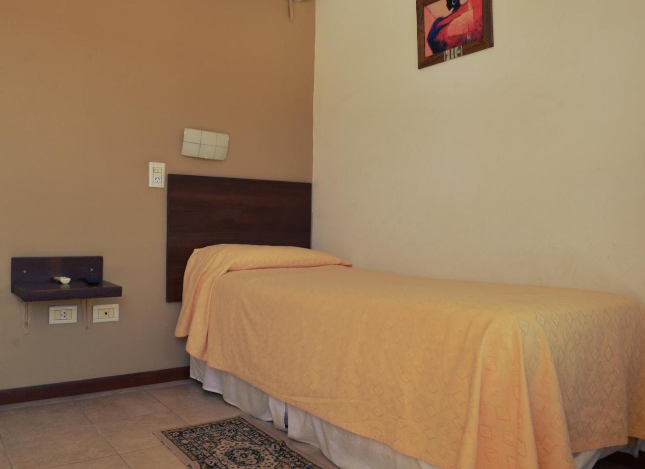 Hotel La Posada Del Viajero ริโอกัวร์โต ภายนอก รูปภาพ